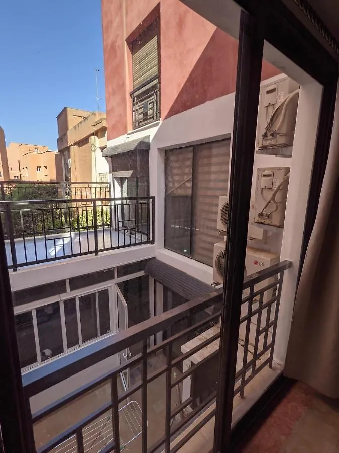Guest Friendly Gueliz Flat, Very Private And Spacious Marrakesh Apartment