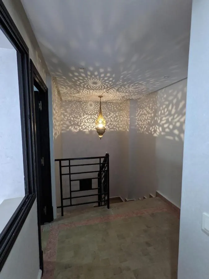 Guest Friendly Gueliz Flat, Very Private And Spacious 마라케시