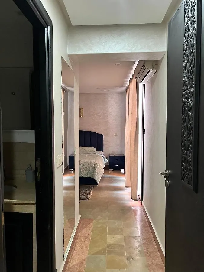 Guest Friendly Gueliz Flat, Very Private And Spacious 마라케시 0*,  모로코
