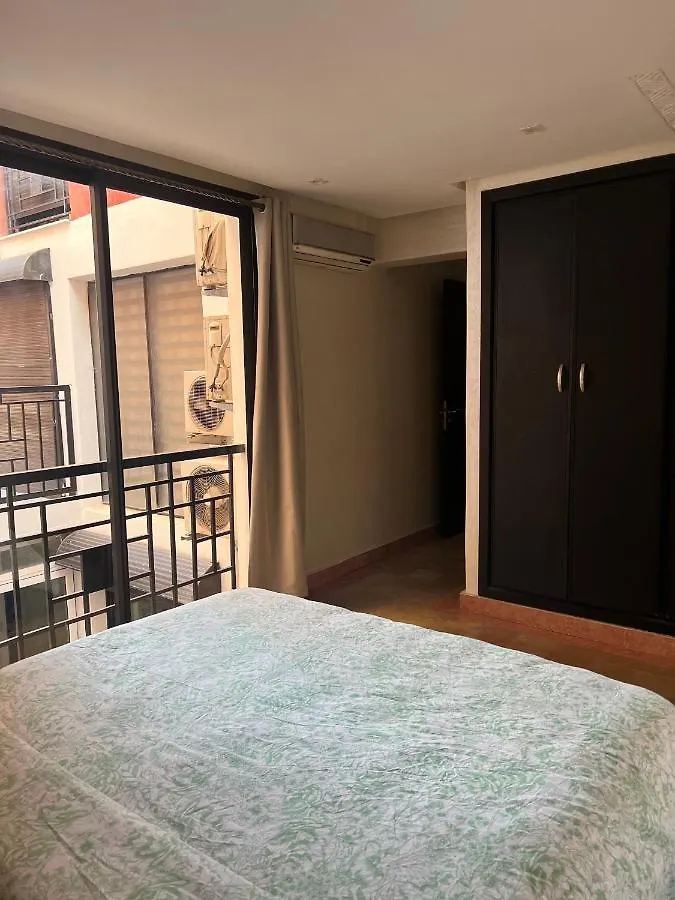 Guest Friendly Gueliz Flat, Very Private And Spacious 마라케시